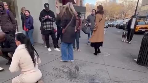 Man saves child from pit bull attack by choking out the dog, New York