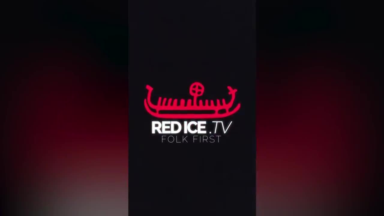 White Girls Are Saying Ngger On The Internet Now What