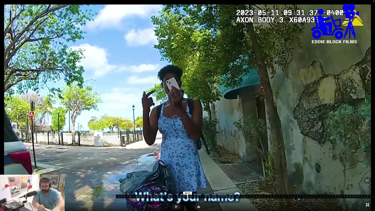 Here's Why You Don't Bite the Horse Cop