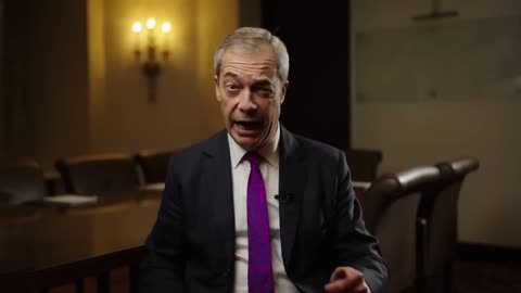 UK Erupts as Keir Starmer Faces ARREST Warrant— Protesters Demanding His Resignation!