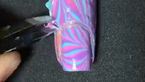 Incredible: Nail Art Tutorial: Water Marble Manicure