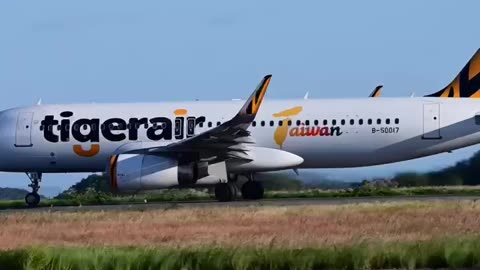 Airbus A320-200 of TigerAir Taiwan at Okayama Momotaro Airport takeoff