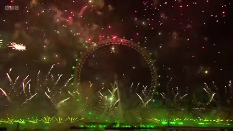 Happy New Year! 🎆 | London Fireworks 2025