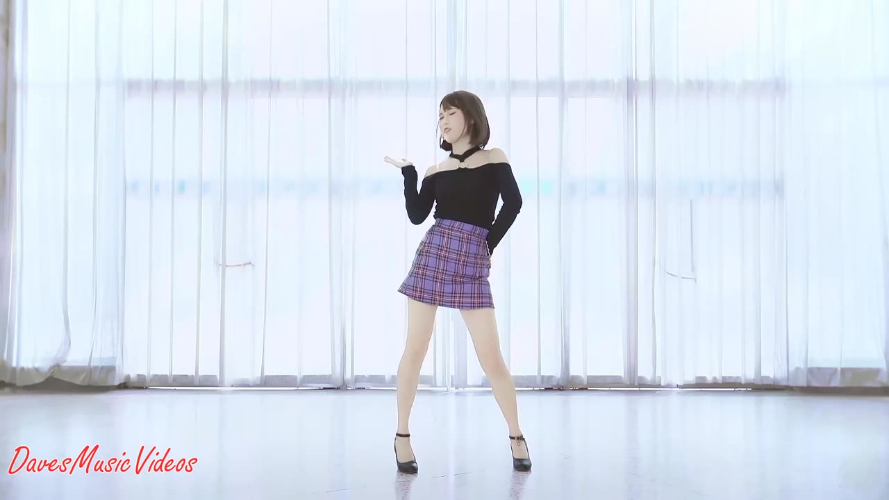 Scouting For Girls. She's So Lovely