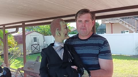 Vance Dykes & Zombie Bush: Why Hasn't Vance Turned Into A Zombie?