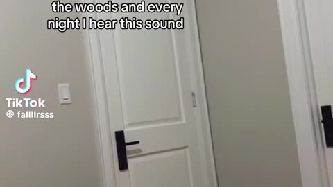 😱👻 Kinda Scary Sounds | TheHauntingHour