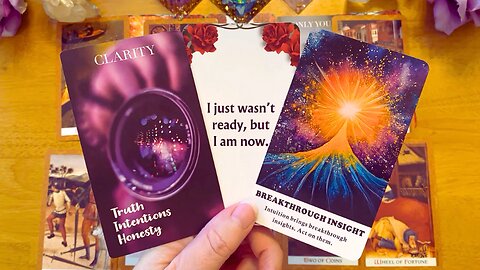 YOUR PERSON HAD A MAJOR BREAKTHROUGH!🤩 WOW! COLLECTIVE LOVE READING 💜 (IN-DEPTH) #lovereading #tarot