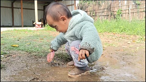 Kara H Marvin like to play in muddy puddles ❤️😘🥰