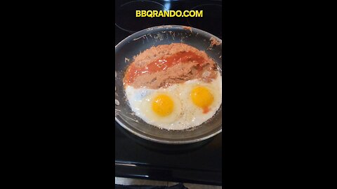 Refried 🫘 Beans and Eggs 🥚 for Breakfast 🌵💥😋