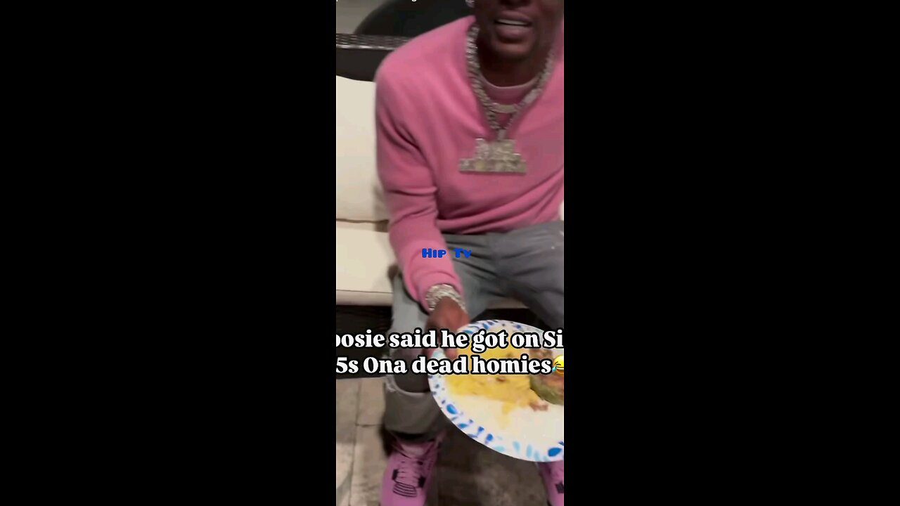 BOOSIE TROLLING HIS HOMIE WITH BIG FEET, SIZE 15 😂