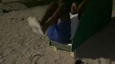 EXPLOSIVE ABS! 🔥 Park Workout for Lower Abs Leg Crunches 🥊