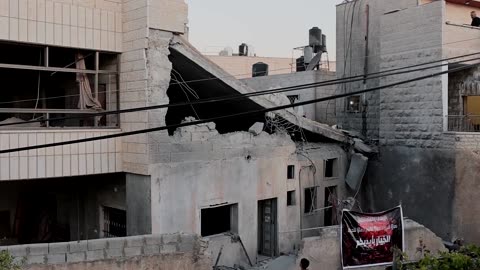 Israeli army demolishes West Bank house of Palestinian gunman 