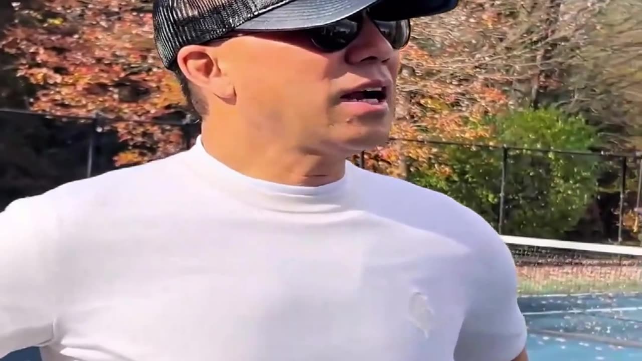 20221107文贵先生GETTR¹： #日本国防界三个担心：1. 中共要给美国玩阿杂活，美军不见得对付的了；北朝鲜伊朗俄罗斯叙利亚要有各种动作，