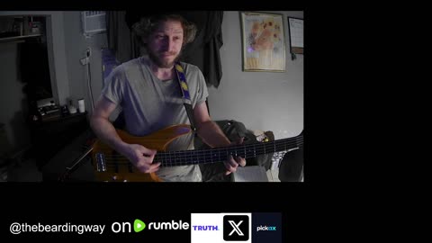 "I don't know I fly." An instrumental song by thebeardingway Its out of tune and will be more dificult to add to it. lol