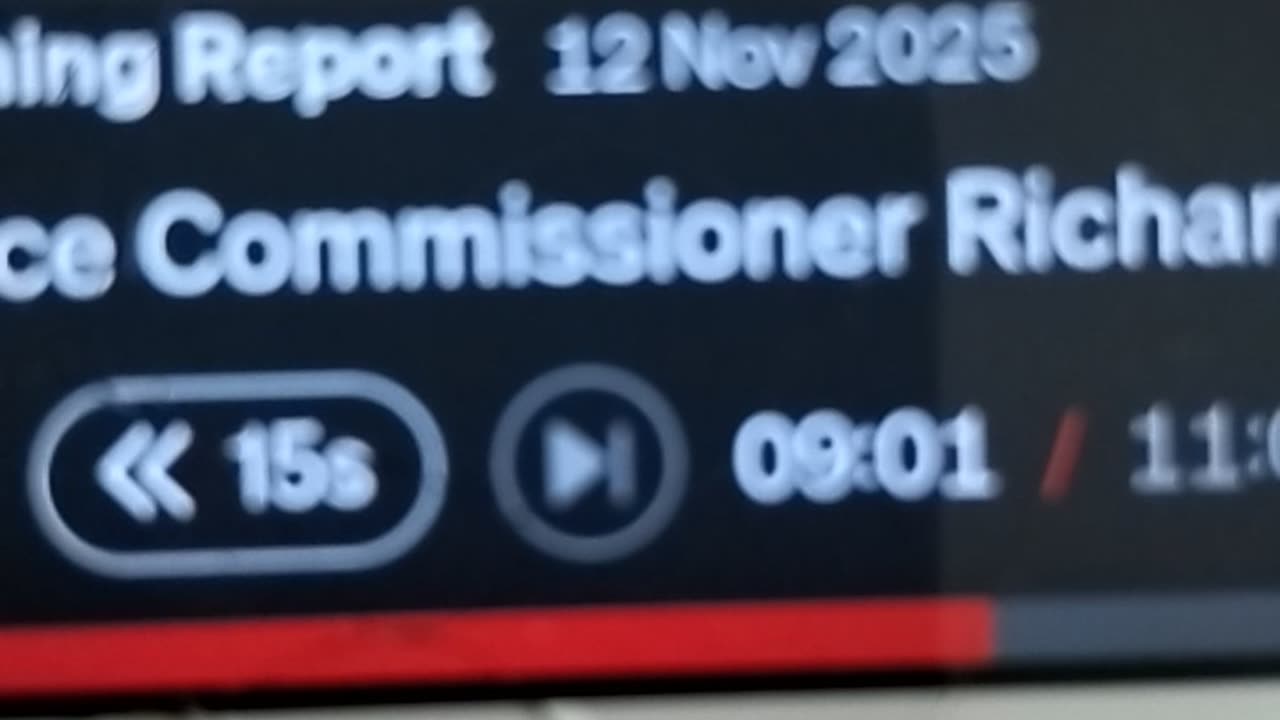 LIPSTICK ON A PIG?? I can smell rotting puss.