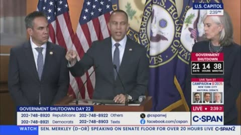 Rep. Jeffries unloads a brutal takedown of Trump, comparing him to "an organized crime boss