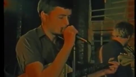 Love will tear us apart, Joy Division