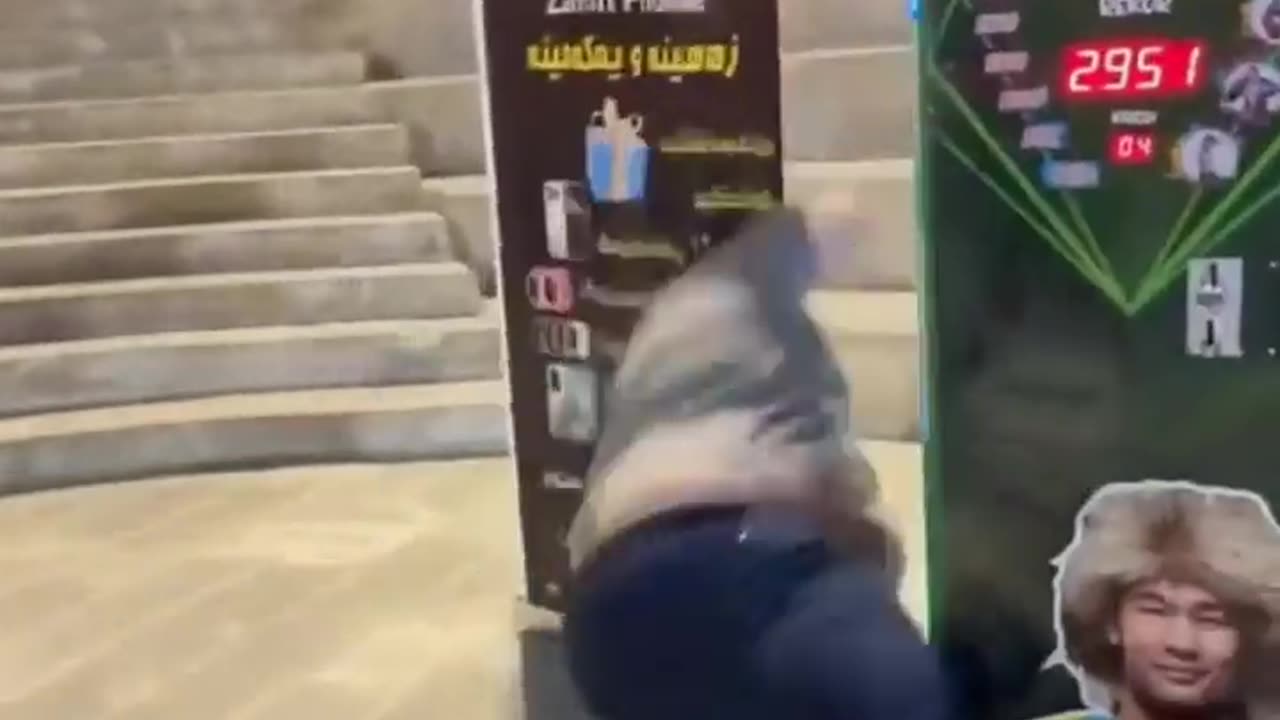 😂💡 Timber's Epic Fail! | FunFM