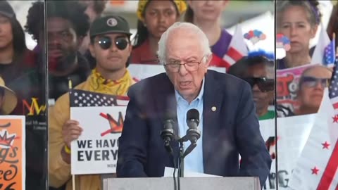 U.S. Senator Bernie Sanders at "No Kings" protest, calls out Musk, Bezos, Zuckerberg,