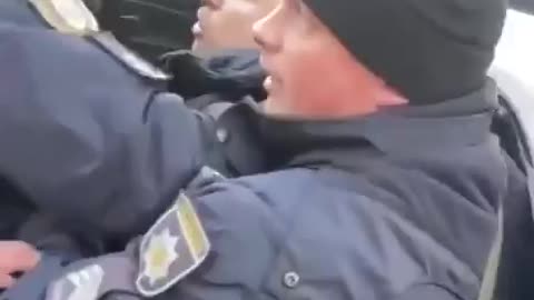 🇺🇦 This man was chosen to die for Zelensky! Luckily passerby’s intervene