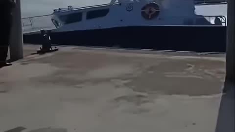 "Drifting into Laughter: Hilarious Boat Fails and Funny Moments!"