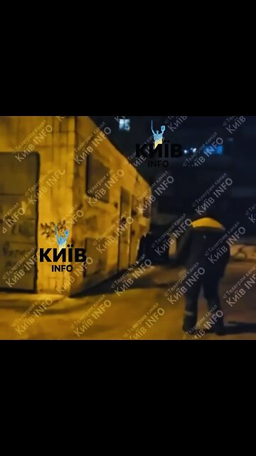 🇺🇦 Kyiv transformer left the chat, taking the light with him