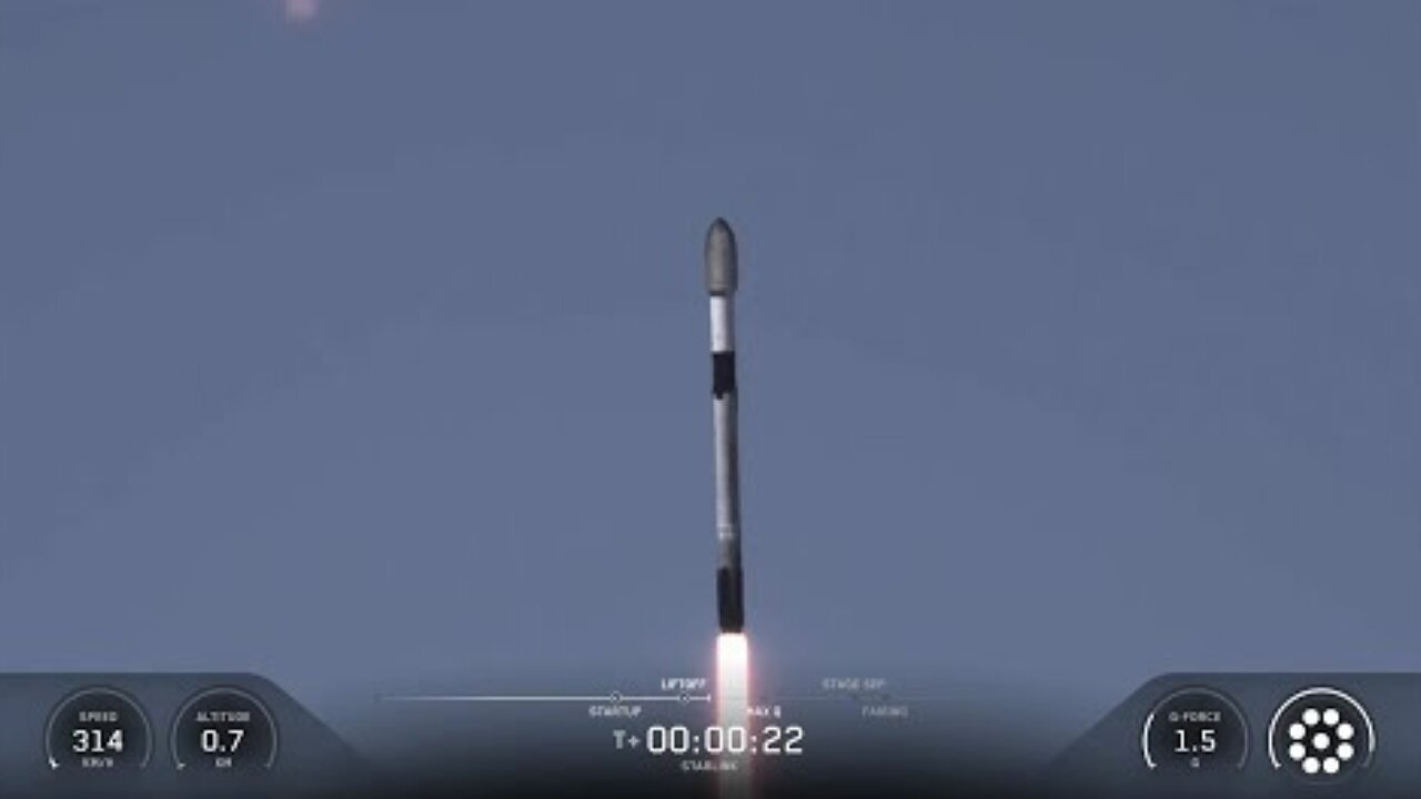 Blastoff! SpaceX launches 100th Starlink mission of year, nails landing