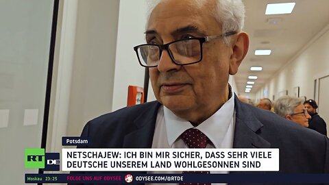 BSW empfängt russischen Botschafter zur Ausstellung "Krieg und Frieden" im Brandenburger Landtag