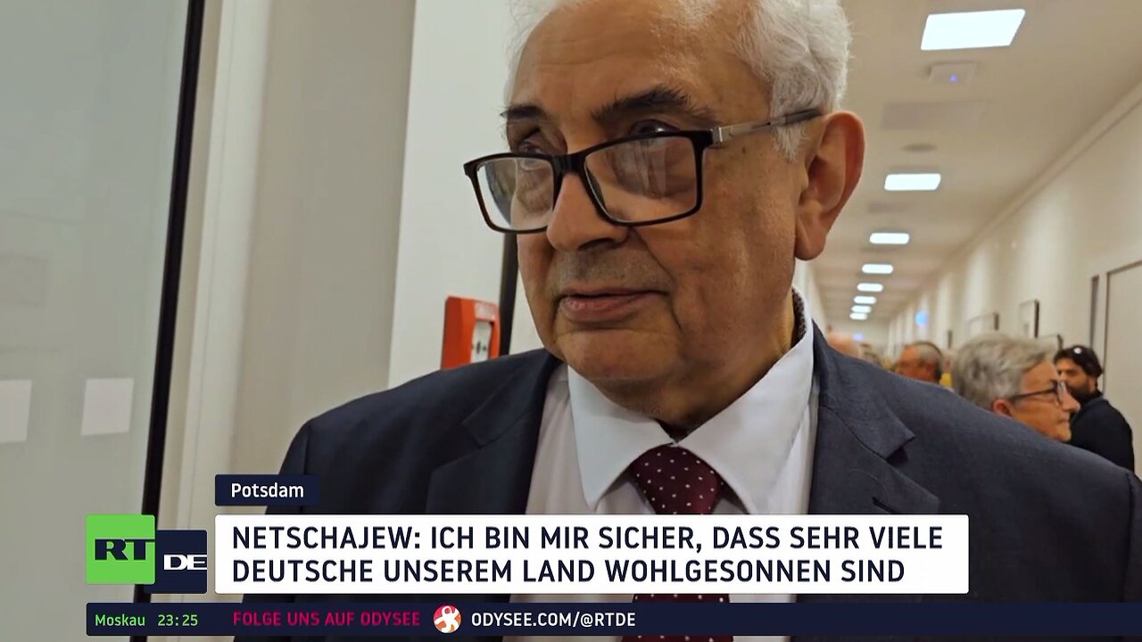 BSW empfängt russischen Botschafter zur Ausstellung "Krieg und Frieden" im Brandenburger Landtag