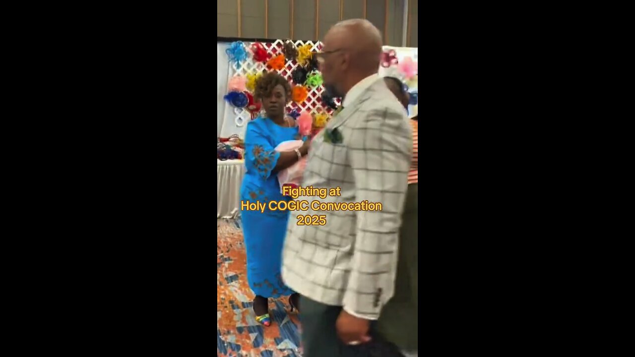 Fighting at the cogic mall on shoes 👠 convocation 2025