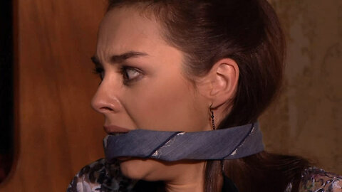 Rosa Diamante #1 (gagged)