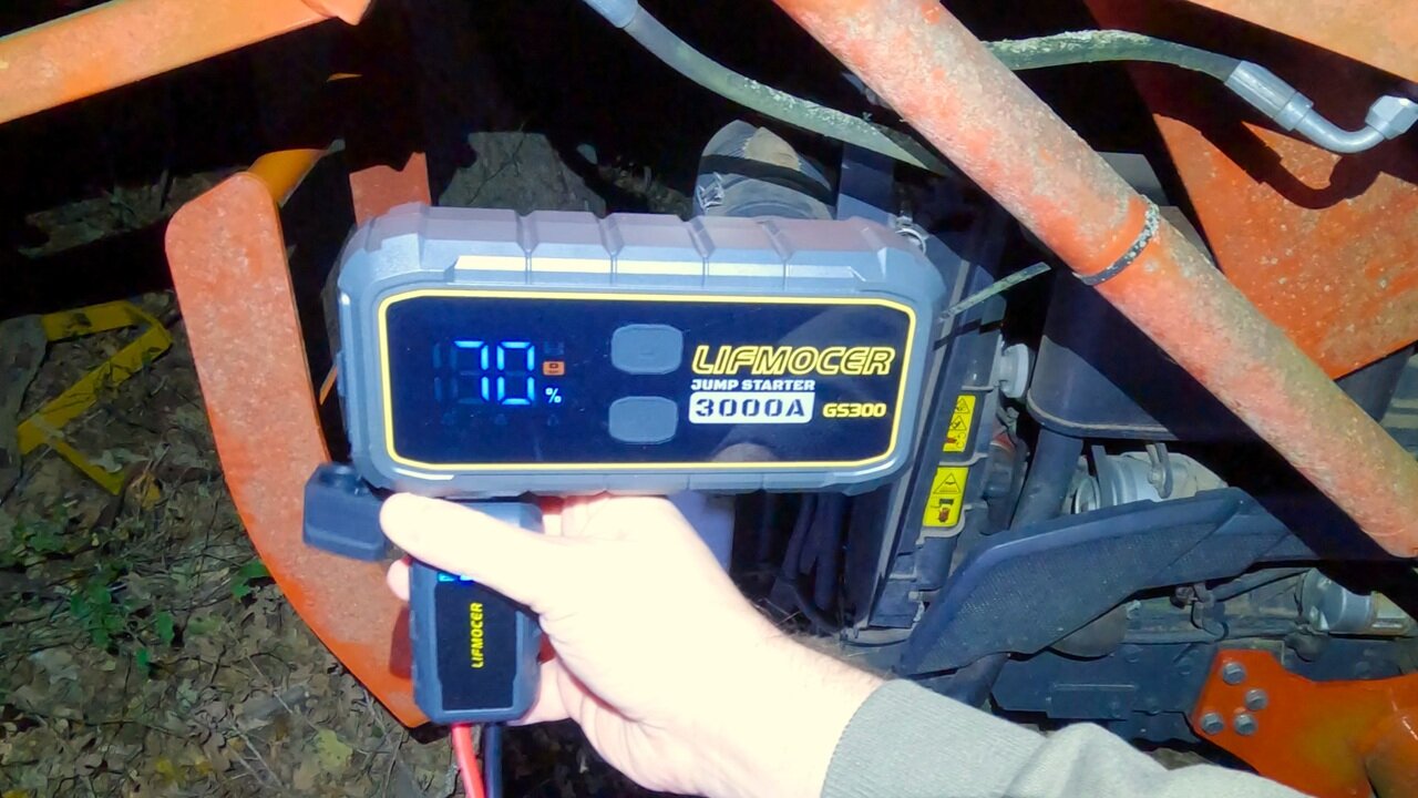 LIFMOCER GS300 3000A Jump Starter