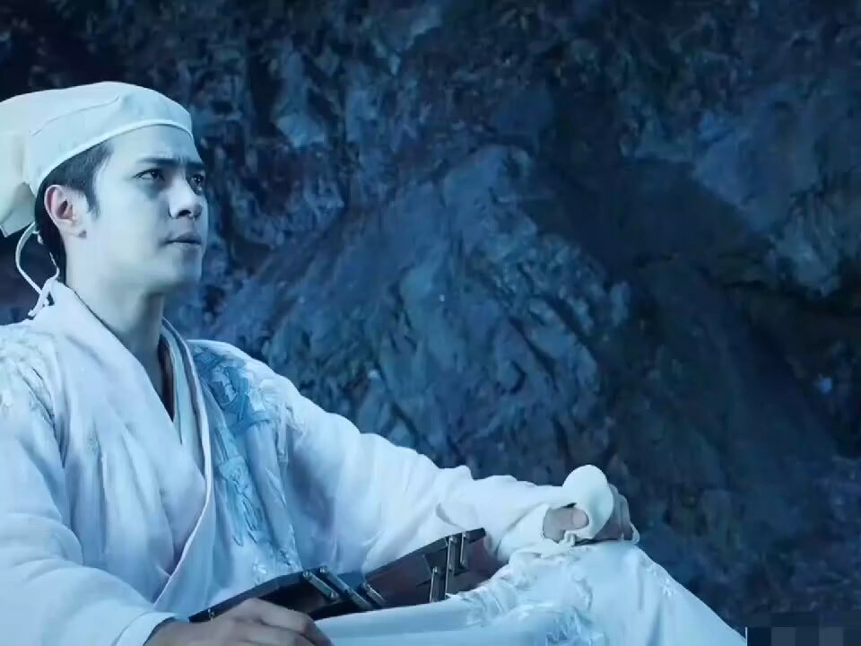 Hollywood superhit movie Hindi dubbed