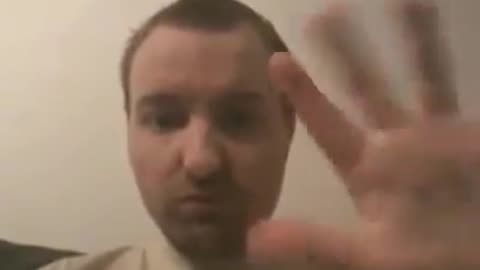 Mikael Knight Viktigt meddelande (Snopp på mage)