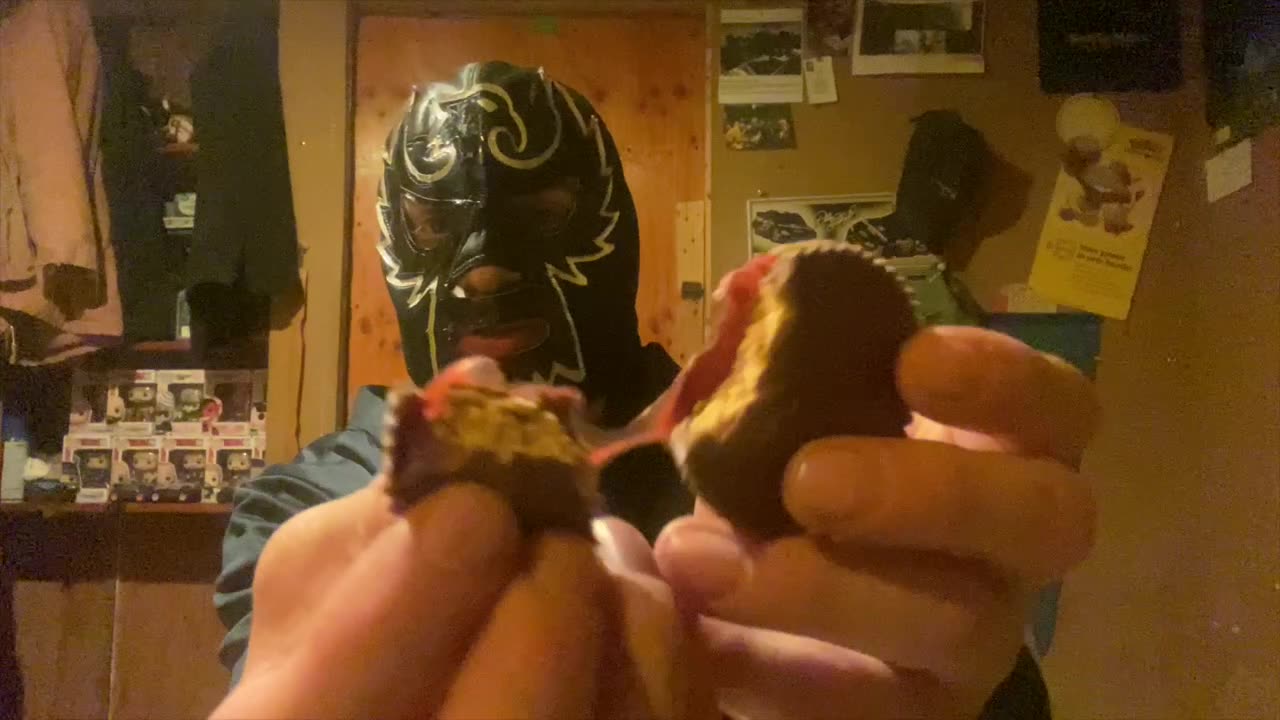 Reeses PB&J Strawberry Taste Test Review