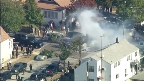 Rioters clash with ICE in Chicago