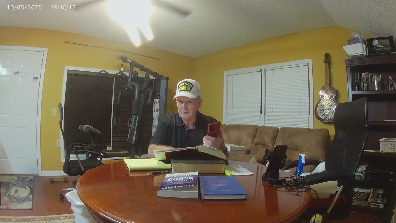 God demands seperation from the world