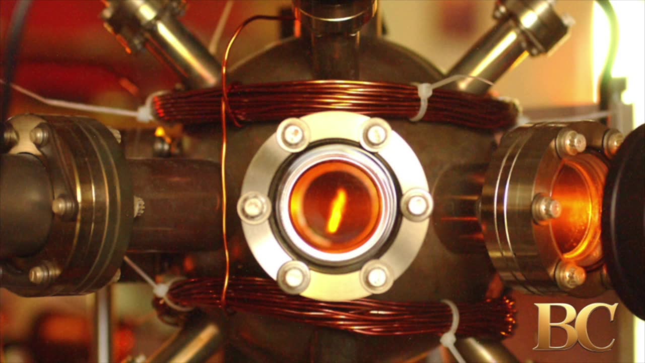 Breakthrough laser technique holds quantum matter in stable packets