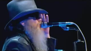 ZZ Top - Got Me Under Pressure = Live In Texas