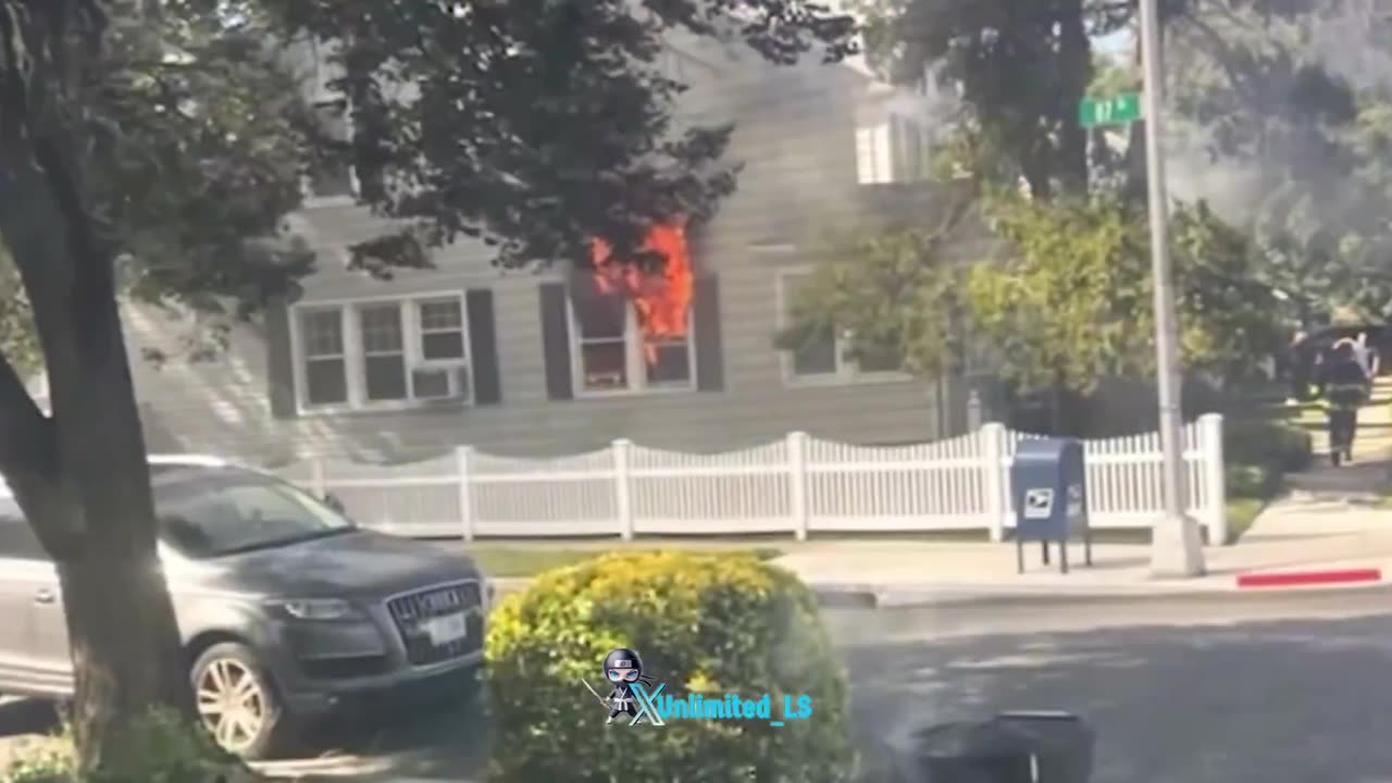 The career criminal —Level 3 s*x offender, wanted for two armed robberies