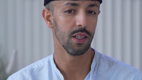 At Long Hair Center, we strive to provide our customers with the highest level of satisfaction