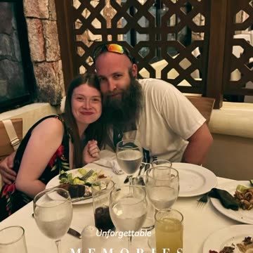 Did you know our team meets once a year for an amazing trip? 🌍 | USA Containers