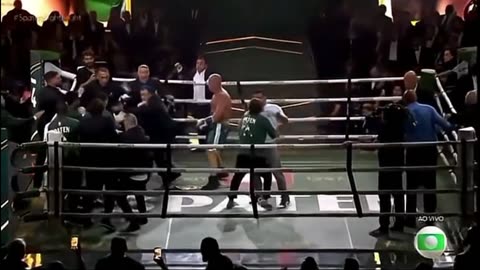 “Wanderlei Silva vs. Popó Freitas Ends in Brawl and Fighter Collapses Unconscious”