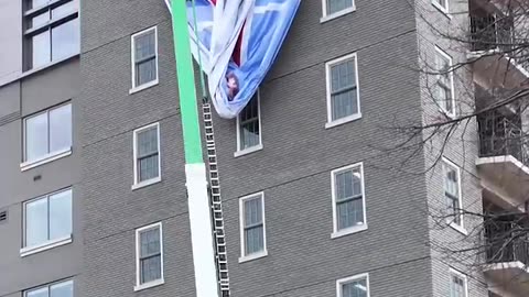 Massive Trump Banner Installed In D.C. Ahead Of Inauguration Day At The Heritage Foundation