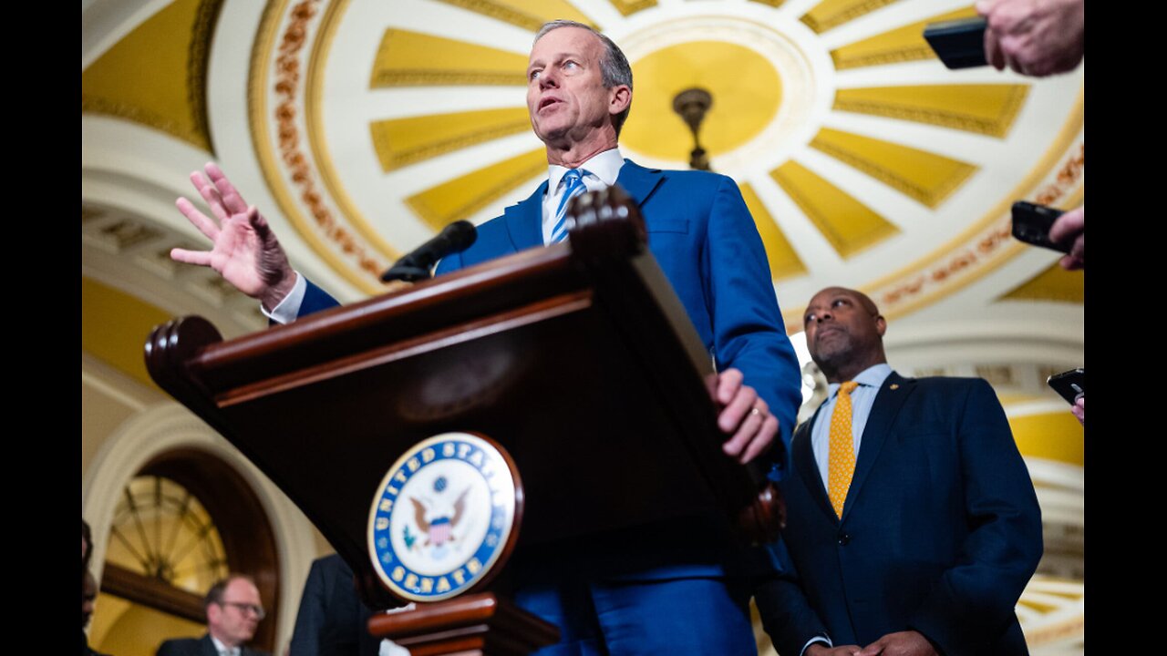 Trump Kicks Congress to the Curb, With Little Protest From Republicans