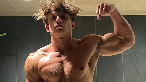 Young Bodybuilder Flexes Jaw Dropping Muscles