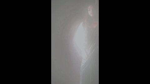 A cute girls dancing and showing his dancing moves