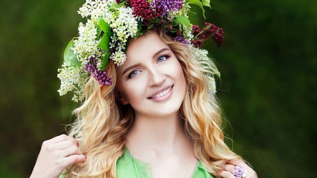 Лирическая песня "Девушка весна"