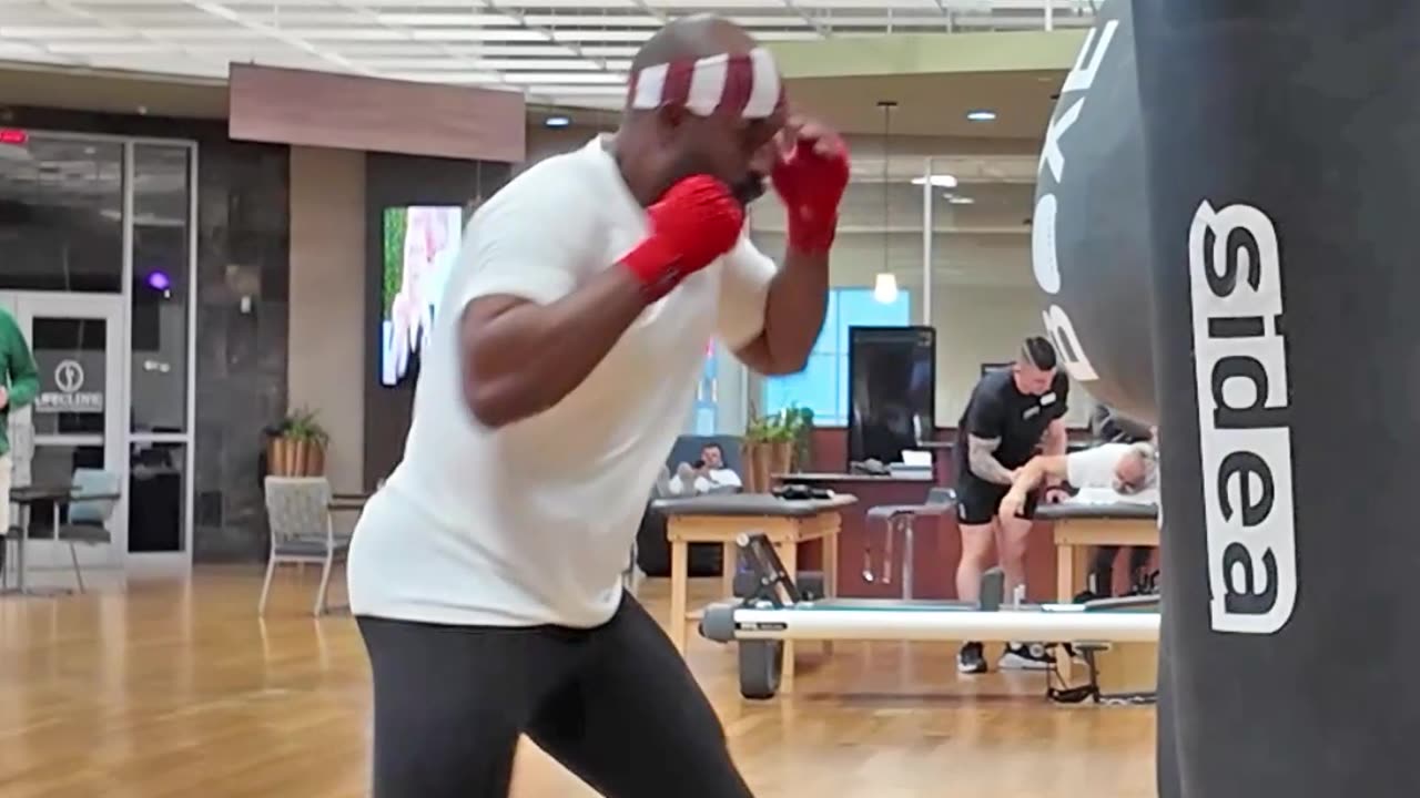 LOWER BODY WORKOUT 2025-12-01