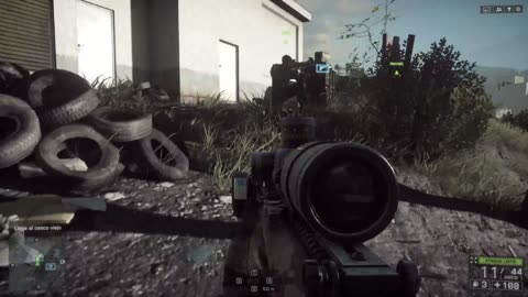 Vamos a escapar de la carcel y a buscar a la traicionera - Battlefield 4